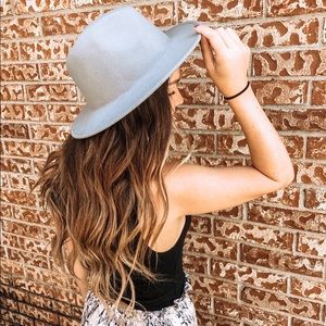 Meet your Posher, Whitney